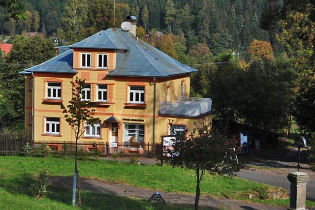 Stara Mlekarna Hotel Kytlice Luaran gambar